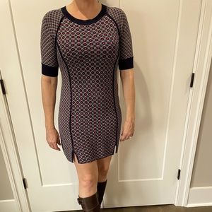 Juicy Couture size Large sweater knit short sleeve dress